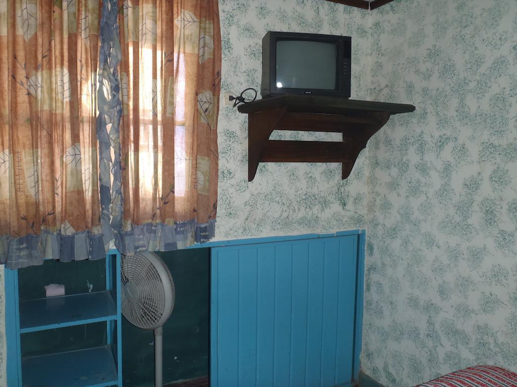 Hotel Casa De Huéspedes Hidalgo Tehuacán Habitación foto